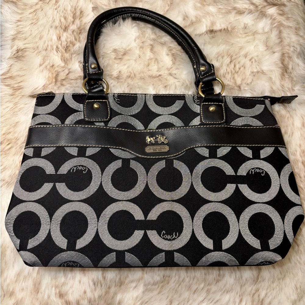 Coach Vintage Black and Gray OP Art Signature Medium Satchel Bag - Picture 2 of 15